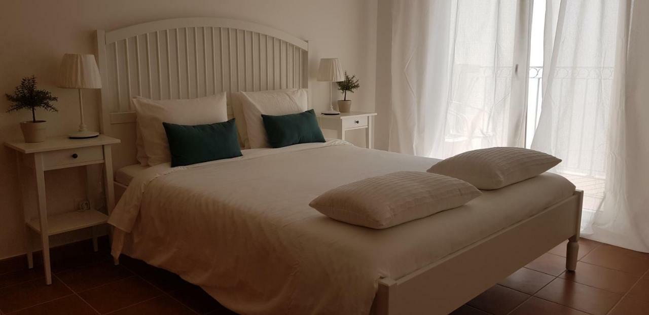 Monte Clerigo - Aljezur - Apartamento T2 Экстерьер фото